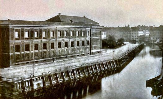 Kanalen ca 1870 - Thorvaldsens se fra Gl Strand imod Nybrogade / Vindebrogade/Stormgade