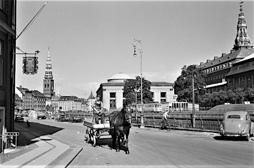 Nybrogade pr hestevogn ca 1950 foto af Svend Turck