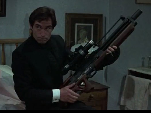 James Bond 007 med Walther Sniper 2000