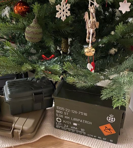 Ammunitionskasser under juletræet, god som gaveindpakning, praktisk til forskellige formål, meget stærke og vandtætte kasser
