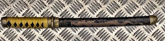 Tanto med dragemotiv, enkel type samuraisværdskniv