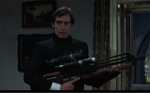 James Bond 007 med Walther SNiper 2000