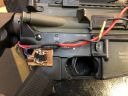 Fejlfidning af elfejl på AEg softairgun M4 med hjemmeloddet elektronik og åbne poler